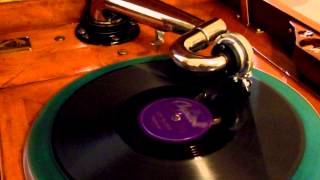 Kissin Bug Boogie by Tennessee Ernie