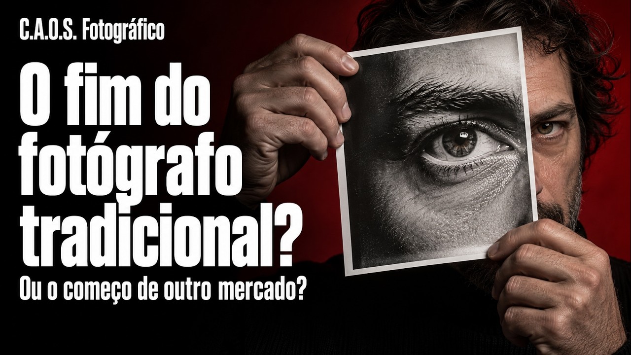 Capa do C.A.O.S. Fotográfico em vermelho, preto e branco, com homem segurando uma fotografia diante do rosto e o título “O fim do fotógrafo tradicional?”.