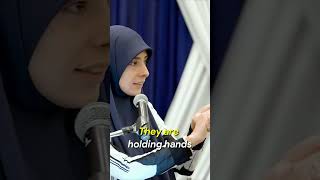 Why we should shake hands while saying Salam