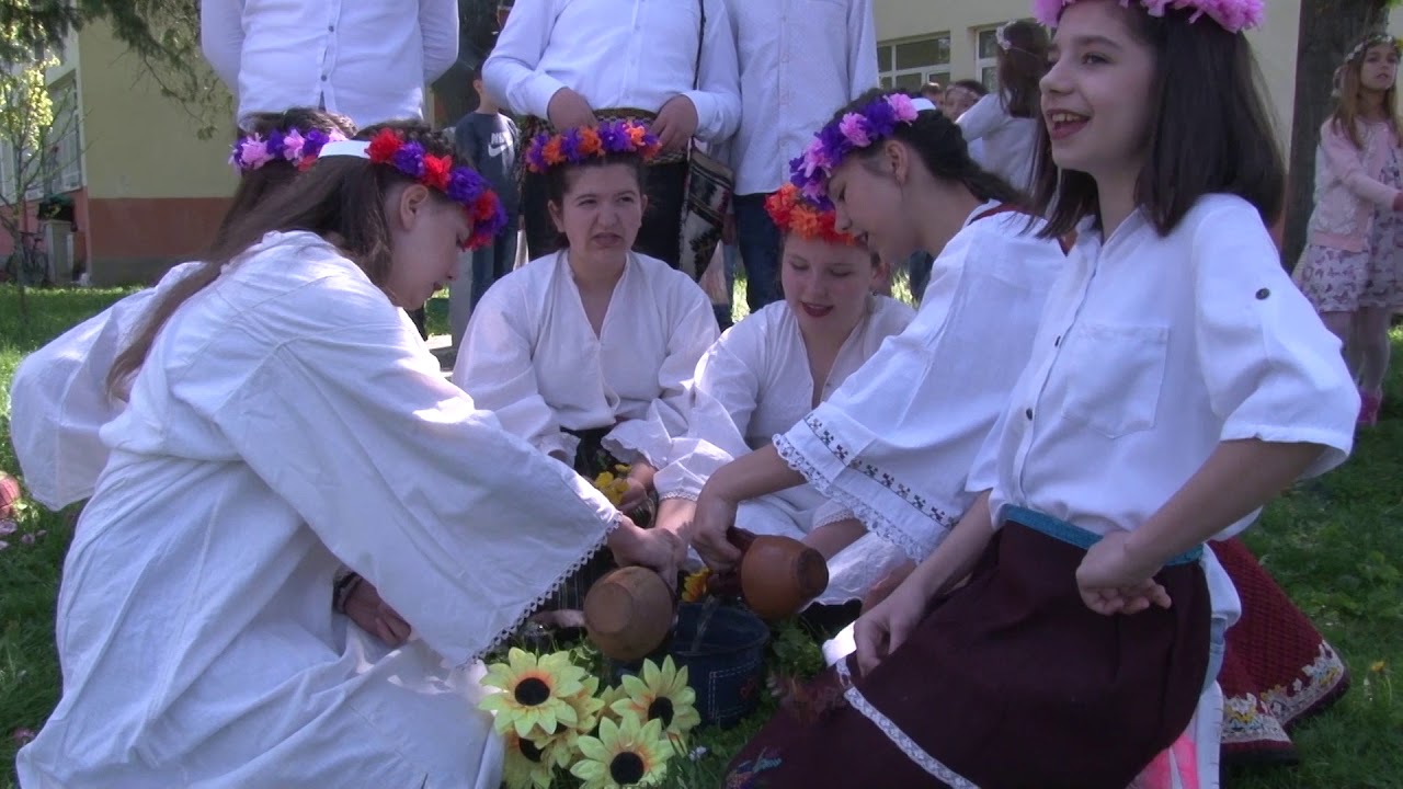 Обичаи во пролетен период ООУ„Гоце Дeлчев“н Илинден„Мост на пријателство“2019