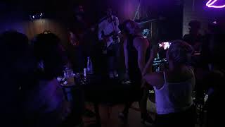 Ayna Band  (Live music ənd dance) Resimi