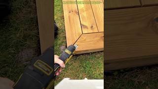 Precision Wood Deck Corner Joinery with a Power Tool #Woodworking #Carpentry #DIY