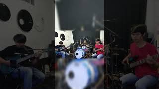 ElextroNext - Putri (Jamrud)