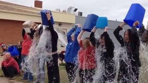 #TBT ALS ICE BUCKET CHALLENGE Fail Compilation | Funny Vines
