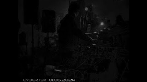 Taufan - Live @ CyberTek, Landbouwbelang Squatting is the Future