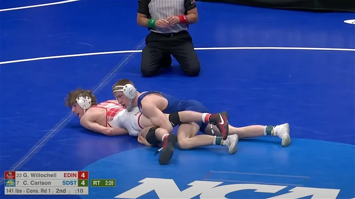 141lbs Clay Carlson (South Dakota State) vs Gabe W...