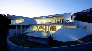 Futuristic Modern House Design With 2 Analogycal Concept;To be Warmed up and Flying Bird