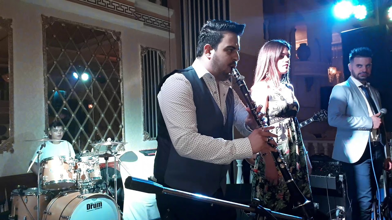 ΜΑΚΗΣ  ΔΑΡΡΑΣ  ΦΆΝΗΣ ΝΤΡΆΜΕΡ ΚΑΙΤΣΑΣ!!!!!