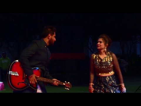 couple-dance-performance-|-retro-songs-|-badan-pe-sitare-|-o-haseena-|-jawani-janeman