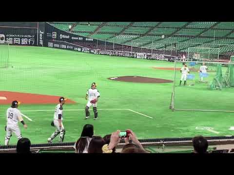 ホークス試合前の練習風景！高谷var