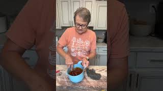 Mama Sue makes GRAPE JELLY PORK CHOPS!