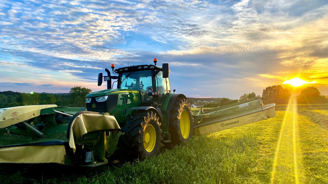 1. Schnitt 2022/ Let's Drive John Deere 6175r+ Krone B870CV