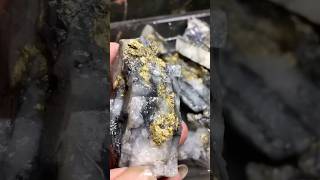 Small-scale rock gold crushing and refining production line #RockGoldCrusher #goldselectionshaker