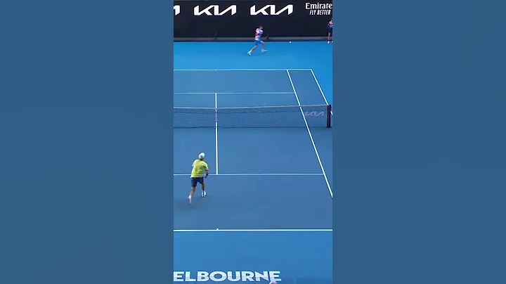 Hubert Hurkacz's UNBELIEVABLE diving volley! 🤩 - DayDayNews