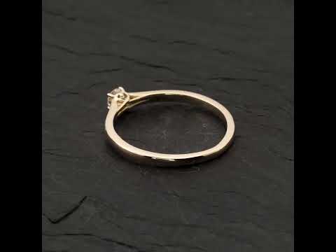 Video: Auksinis žiedas su Briliantais "Two Hearts 40"