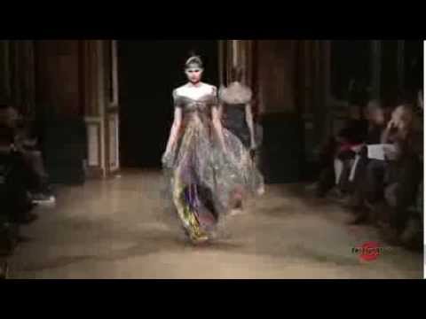 Talbot Runhof - PARIS Fashion Week FW 2010 2011 Runway Couture Fashion Show Style Trends