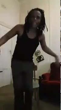 Gqobhoz'Imbawula-Ndifuna Wena(first lines)