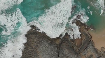 استمع الي القرءان الكريم دقيقه من وقت سورة القيامه لا تهرب