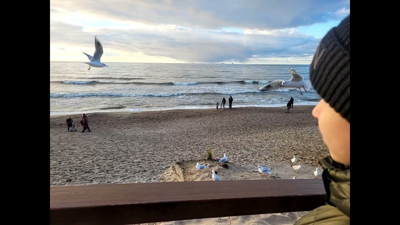 Я светлыми красками рисую.. 