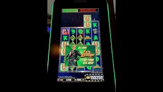 Hand Pay on Lex Luthor / Superman Slot at Paris Las Vegas screenshot 5