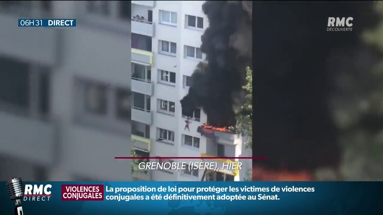 Deux enfants échappent aux flammes d'un incendie en sautant de plus de 10 mètres de haut