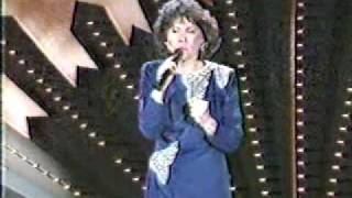 Video thumbnail of "Nicole Martin - Je t'aime autant qu'avant"