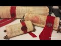 Old book pages wrapping idea, Gift wrapping