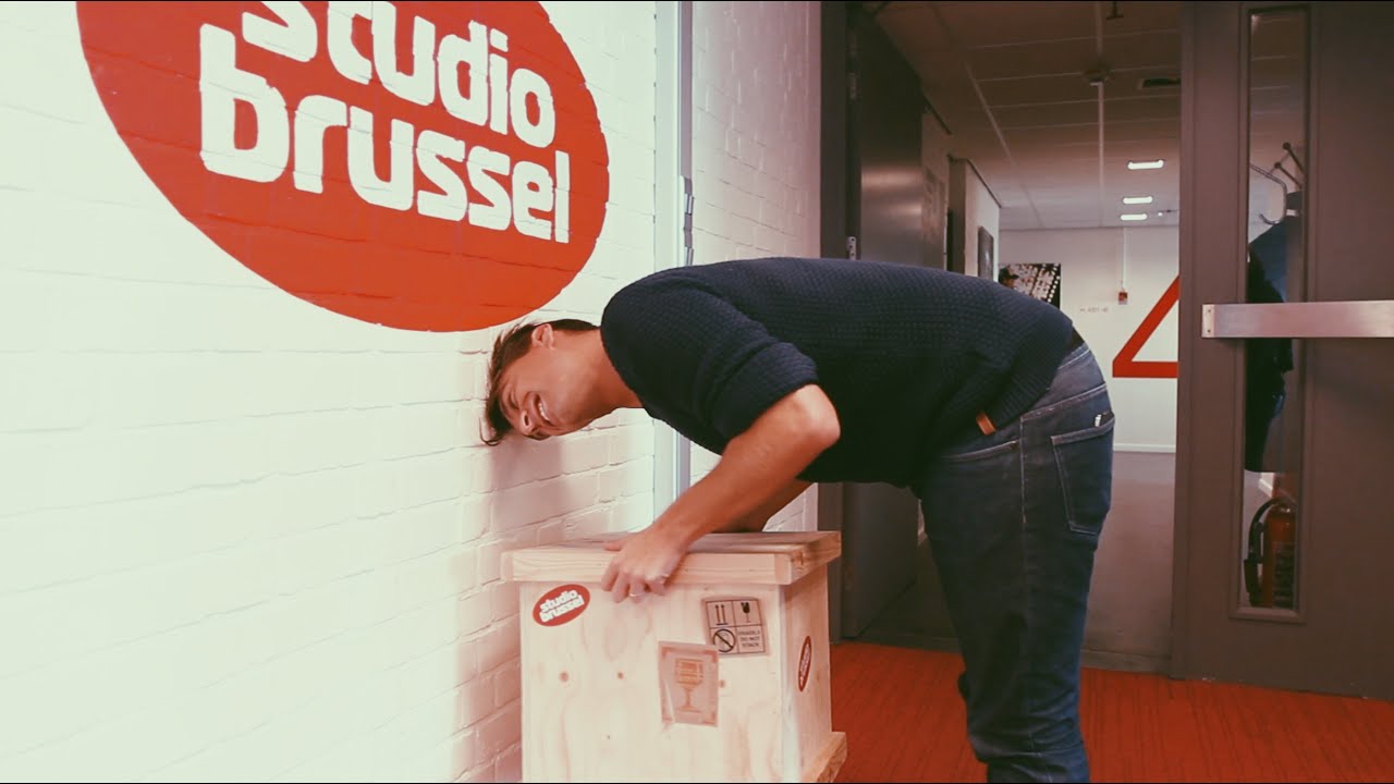 Studio Brussel: Sam en Roos doen aan wetenschappelijk onderzoek, image size:1280x720