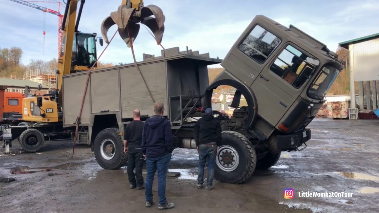 Der Weg zum Expeditionsmobil - Heavy Metal Scheidung - Der Feuerwehr Aufbau wird entfernt