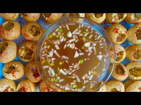 Eating spicy spicy🌶️ pani poori #bigbites #lovefood