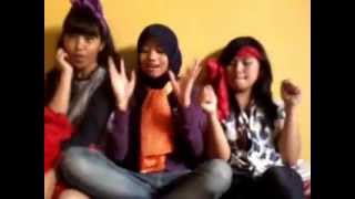 geol ajeb ajeb trio micaci