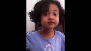 Baca Doa Anak Tidur Lucu