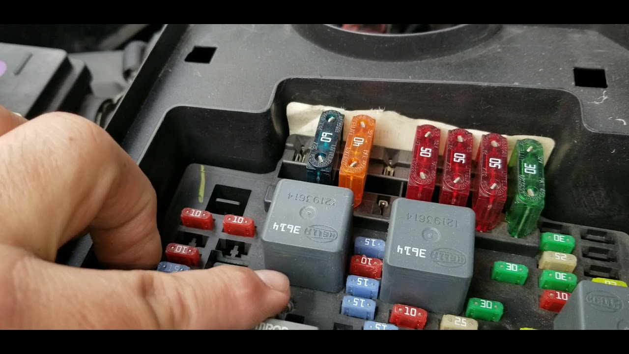 How to clean fuel injectors w/ OTC 7448. YouTube