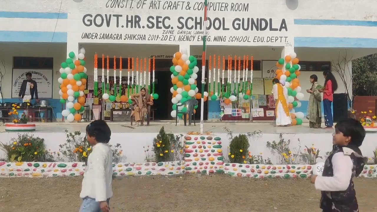 Dogri skit ''GULABO'' by girls students of Govt. school.....