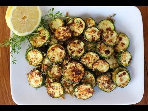 Video: Cara Membumbui Zucchini Yang Dipanggang Dalam Oven
