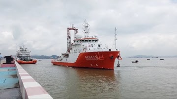 Chinese geoscientists set new record on shelf coring