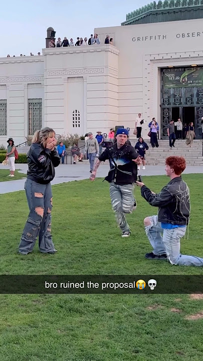 bro ruined the proposal😭💀