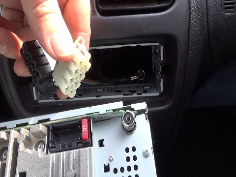 Vidéo: Combien coûte la réparation d'un autoradio ?