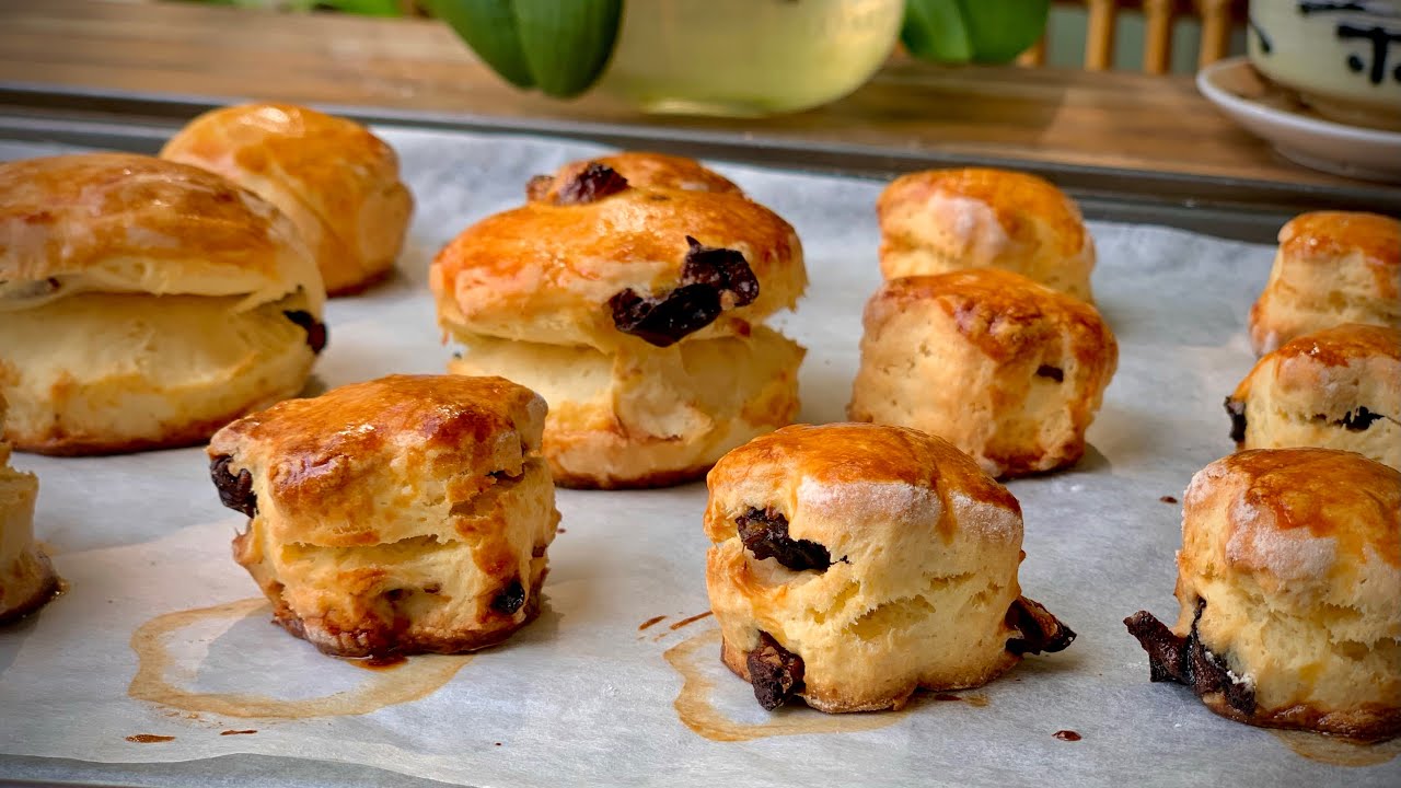 BÁNH QUY SCONES MEN TỰ NHIÊN /SOURDOUGH SCONES BISCUITS - YouTube
