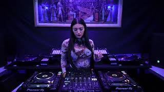 Download Lagu DJPRO - Set Techno by DJ Diana Estrada MP3 Download Lagu DJPRO - Set Techno by DJ Diana Estrada MP3