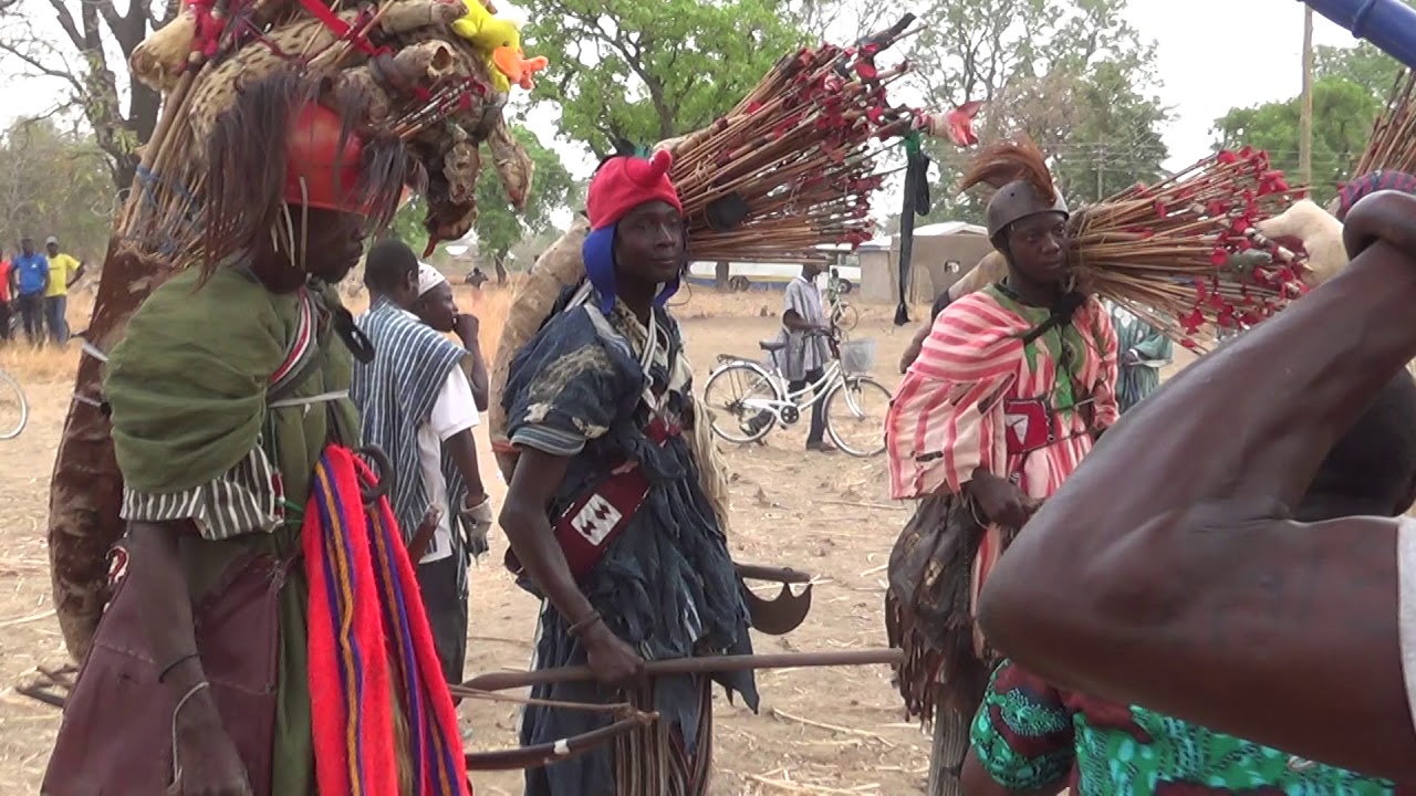 00047 Deification in Guruntenga. Final Funeral Rites of Akamboe Ayelah in Sumbrungu/Ghana.