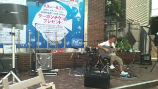 清水さん　HOTLINE2013 野外ライブin新宿