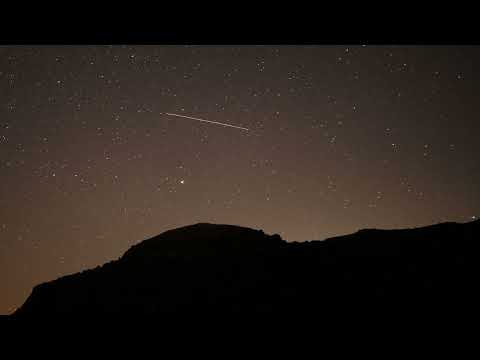 Пік метеоритного дощу Леоніди сьогодні вночі: як побачити «падаючі зірки»