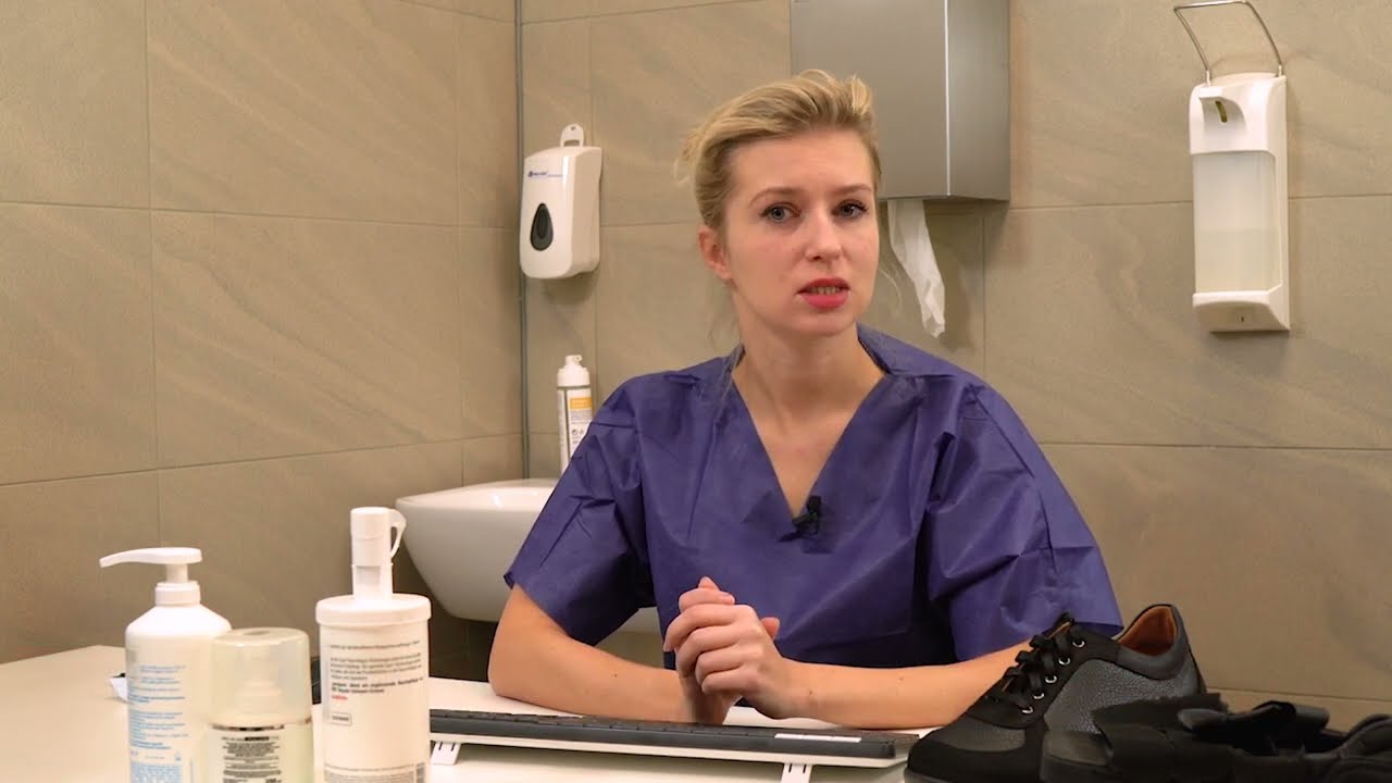 Czym zajmują się podolodzy i jak wygląda typowa wizyta podologiczna?