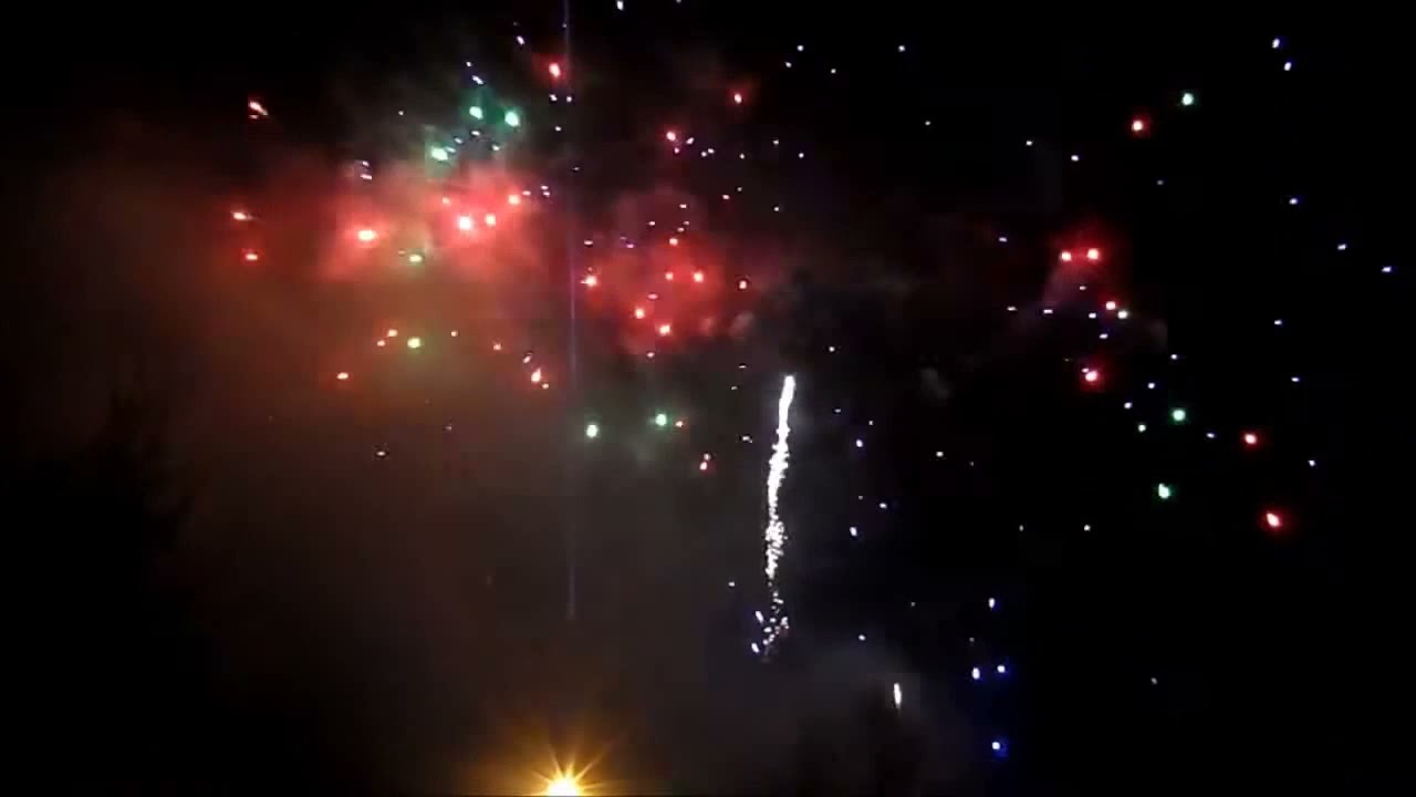 Broadwaters Park Fireworks Display Kidderminster 7/12/2013 (NEW CHANNEL) YouTube