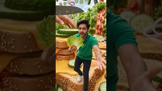 Giant Sandwich World Me Phas Gaya 😳🔥#subway #sandwich #fastfood #foodvlog #foodl #veggies #aiworld