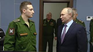 Владимир Путин посетил военный технополис "Эра".
