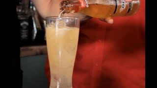 How To Make A Shandy - Beer & Ginger Ale Drink Recipe screenshot 4