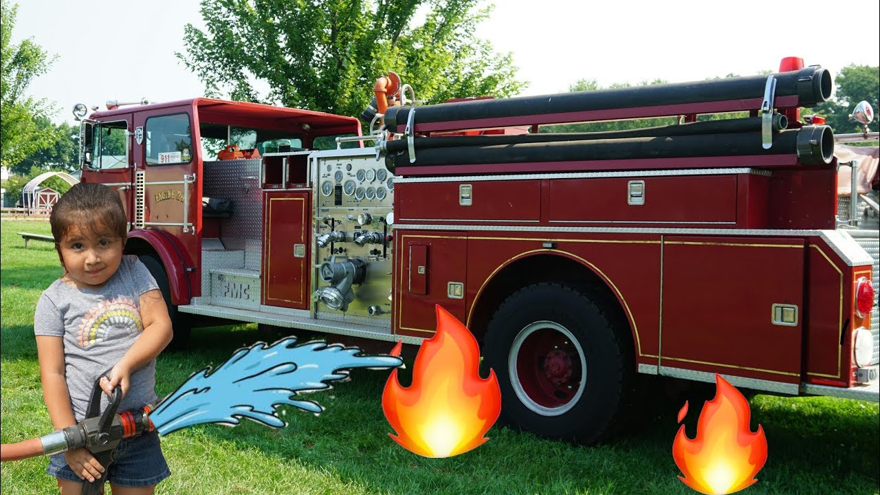 Exploring a fire truck - YouTube