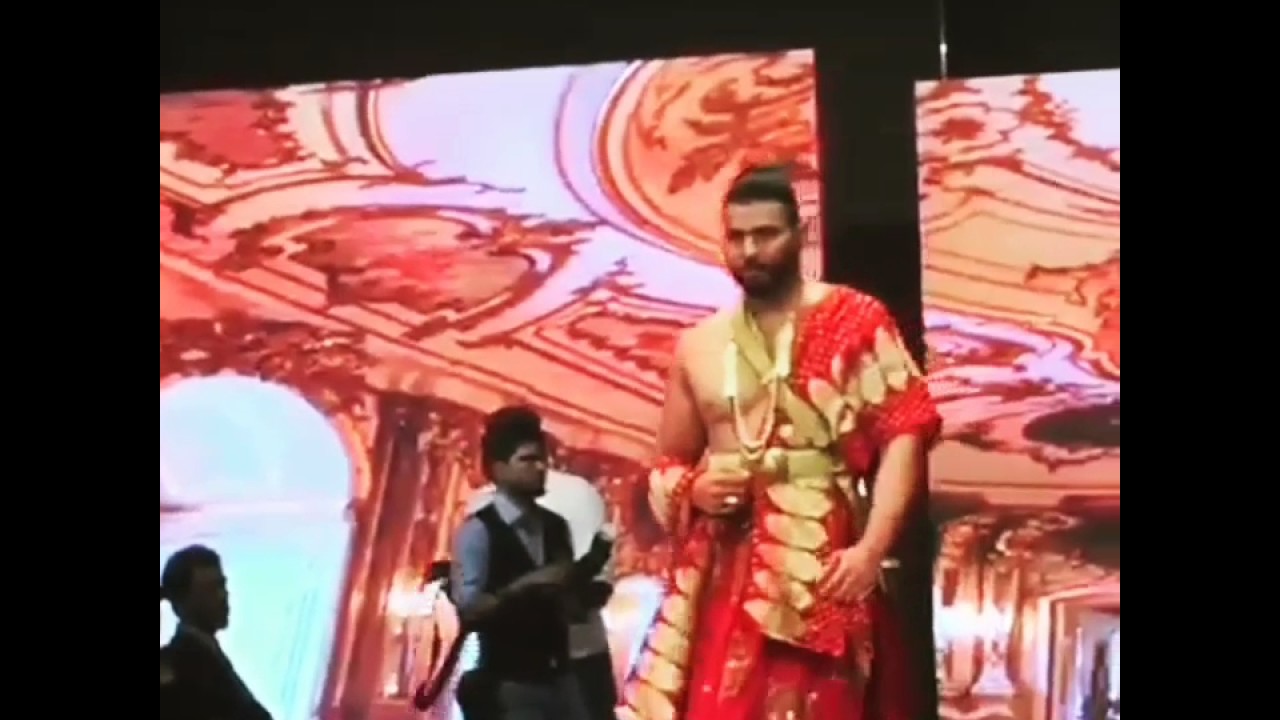 Zohaib zee on Arab Asia Fashion Week Season 1 2017 Walk For Unais Mustafa